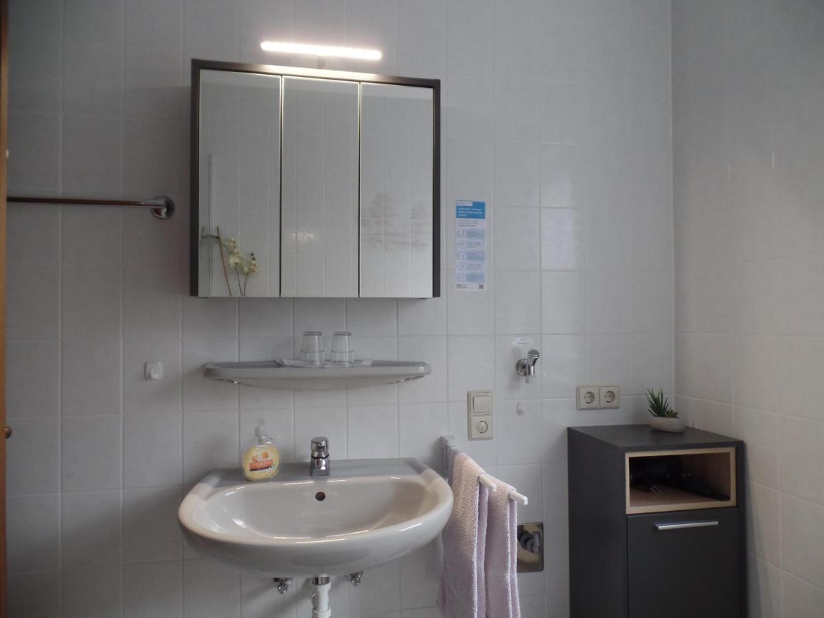 Ferienwohnung Erz Burgen  Exteriör bild
